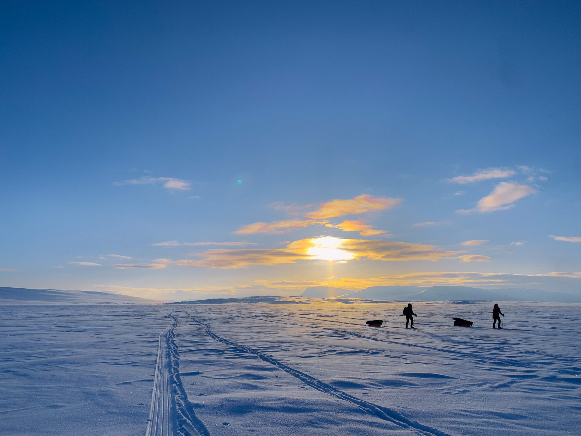 Arctic Circle Hut to Hut Ski Expedition hero