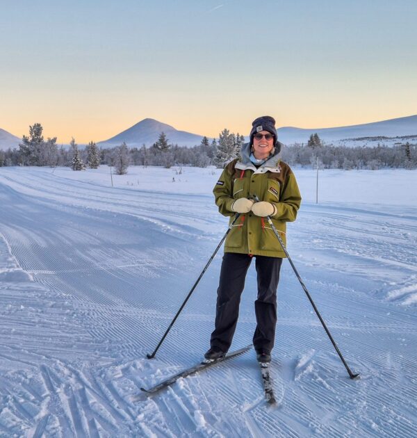 What is Cross Country Skiing? Why is it Gutsy Girls’ winter sport of choice?