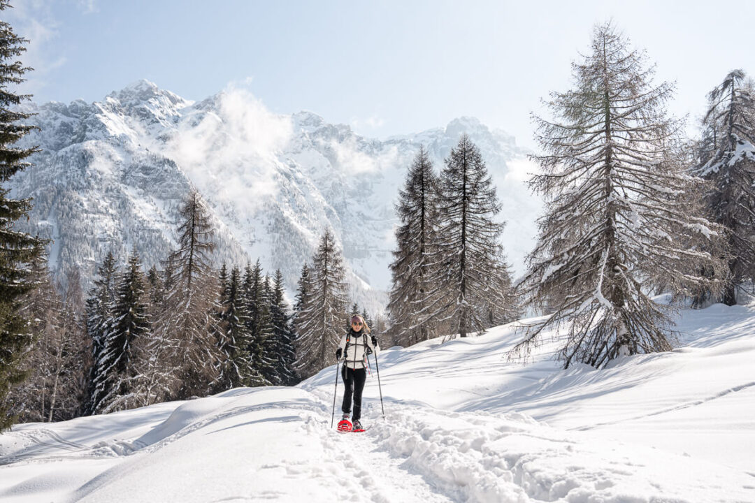 Guided Snowshoeing Holiday in the Dolomites